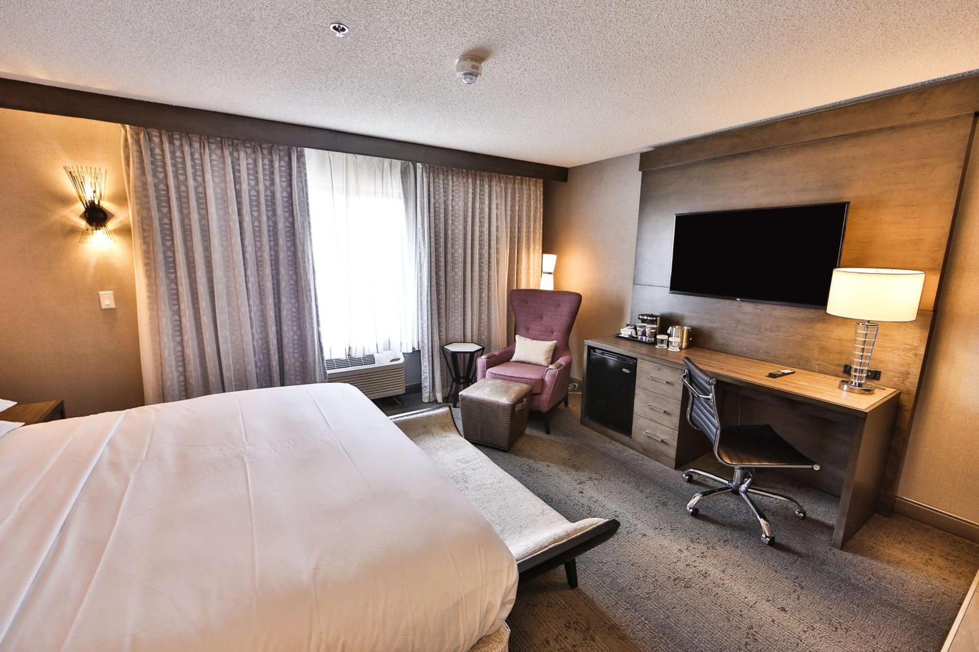 Doubletree By Hilton Atlanta Alpharetta-Windward Hotel Exterior photo